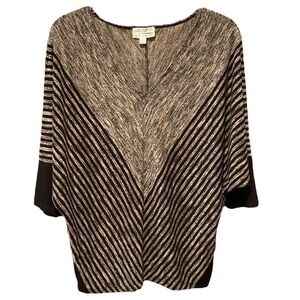 Max Studio Specialty Products size S Top